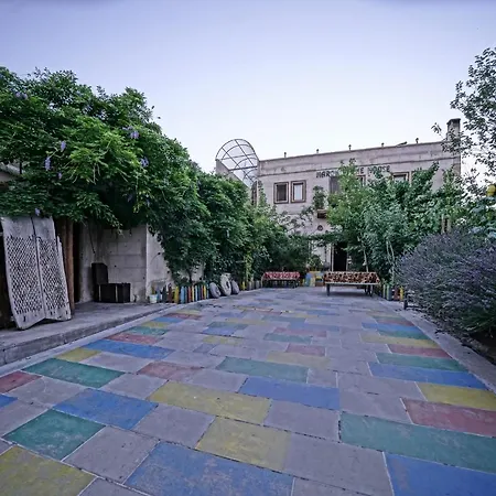 Värdshus Maron Stone House 3*