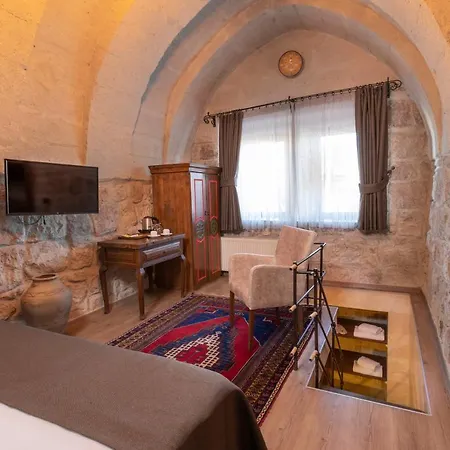Maron Stone House Πανδοχείο Γκόρεμε