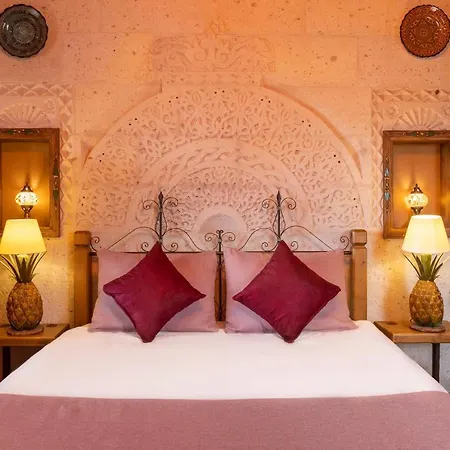 Maron Stone House Värdshus