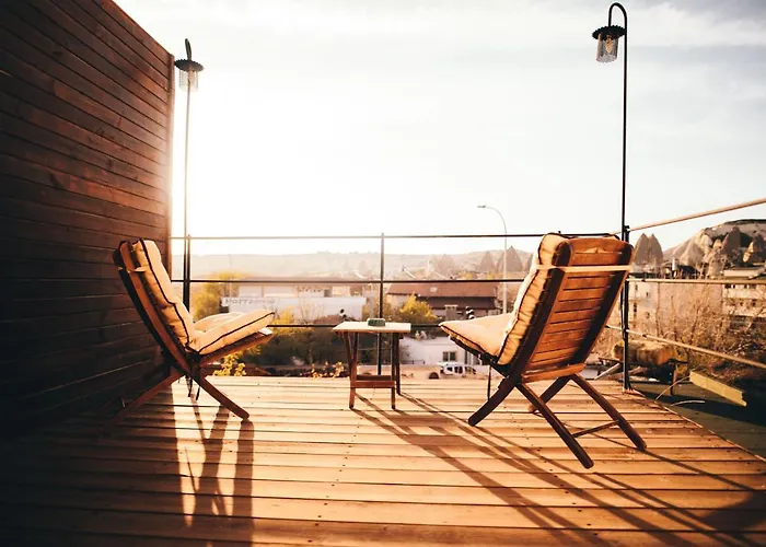 Maron Stone House Πανδοχείο 3*