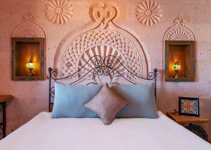 Maron Stone House Πανδοχείο Γκόρεμε