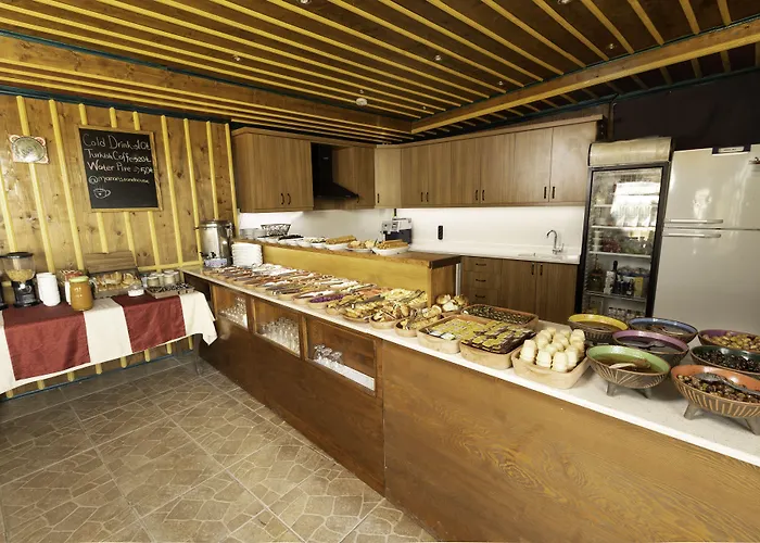 Maron Stone House Πανδοχείο 3*